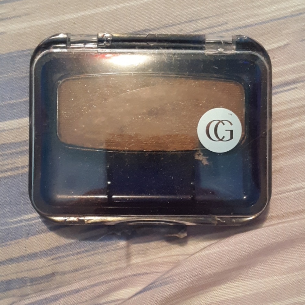 Eye shadow